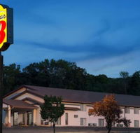 Super 8 by Wyndham Algona - Accommodation Rooms