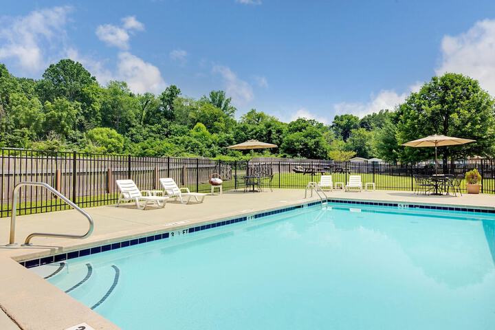 Microtel Inn & Suites By Wyndham Cherokee - thumb 2