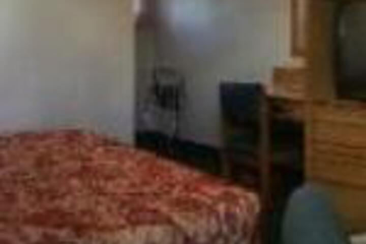 Oregon Trail Motel & Restaurant - thumb 0