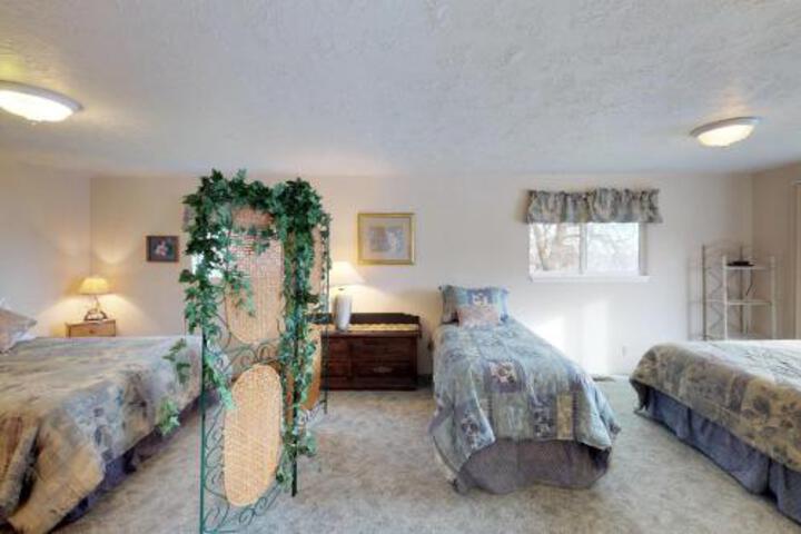 Quail Haven Retreat - thumb 1