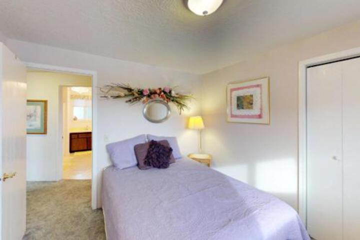 Quail Haven Retreat - thumb 0