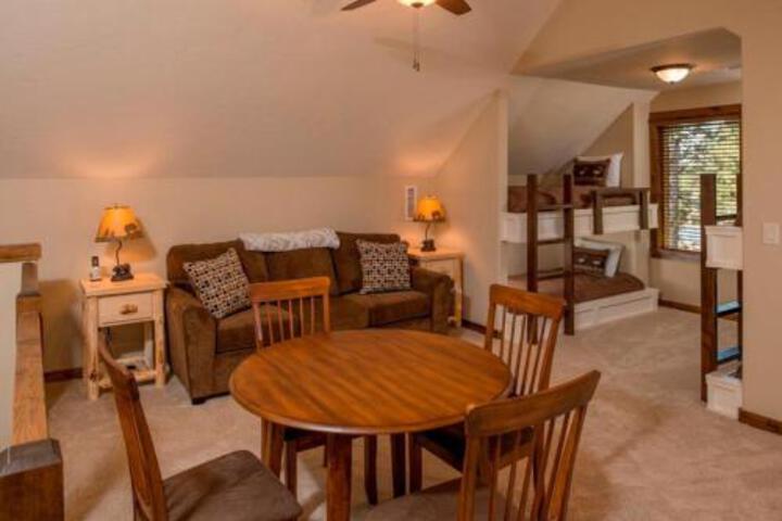7 Caldera Cabin - thumb 4