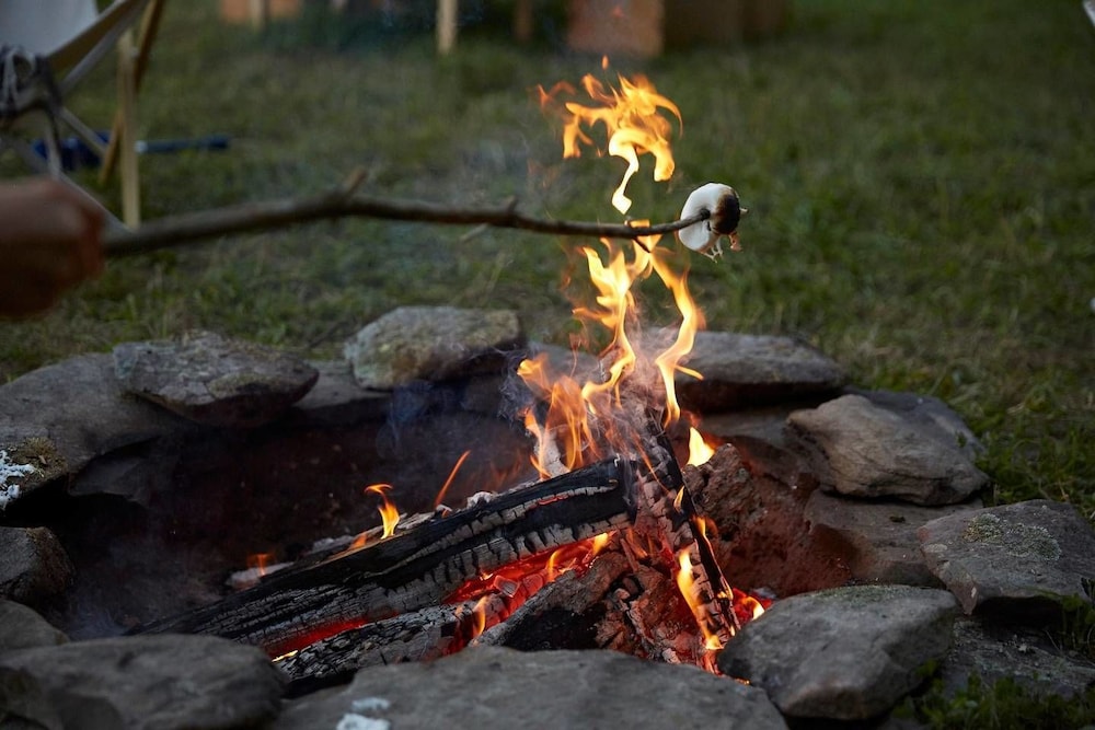 Tentrr Escaping Cow Farm - thumb 1