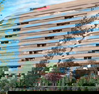 Bethesda Marriott Suites - Accommodation Rooms