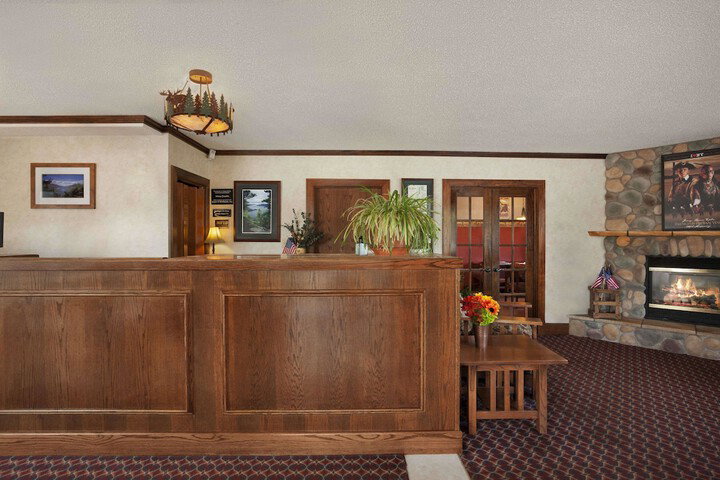 Super 8 By Wyndham Lake George/Downtown - thumb 4