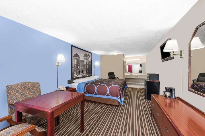 Super 8 By Wyndham Gadsden AL - thumb 4