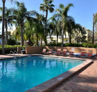 The Capri at Siesta - Accommodation Rooms