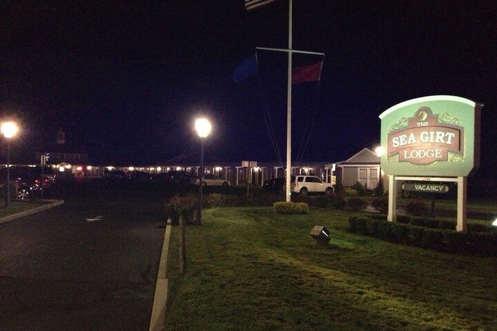 Sea Girt Lodge - thumb 1