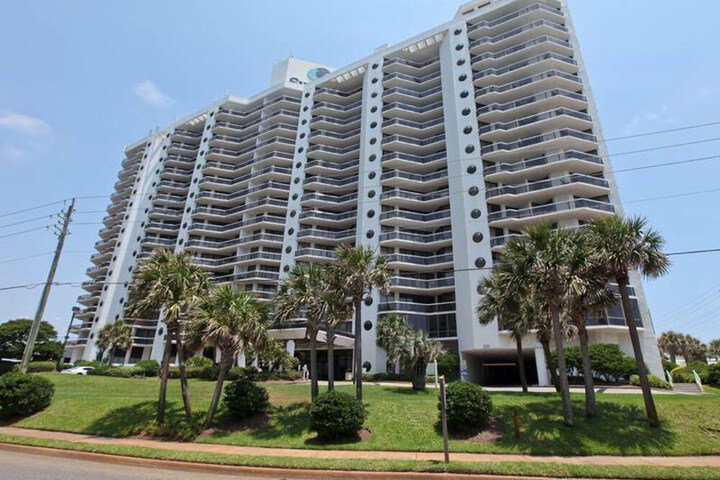 Surfside Resort - thumb 0