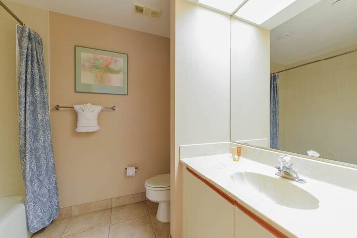 Surfside Resort - thumb 2