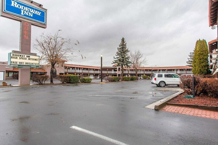 Rodeway Inn Baker City - thumb 1