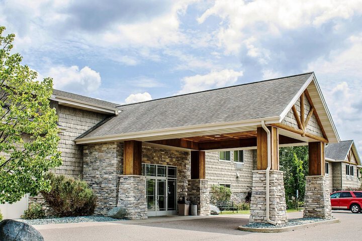 Rodeway Inn And Suites Tomahawk - thumb 2