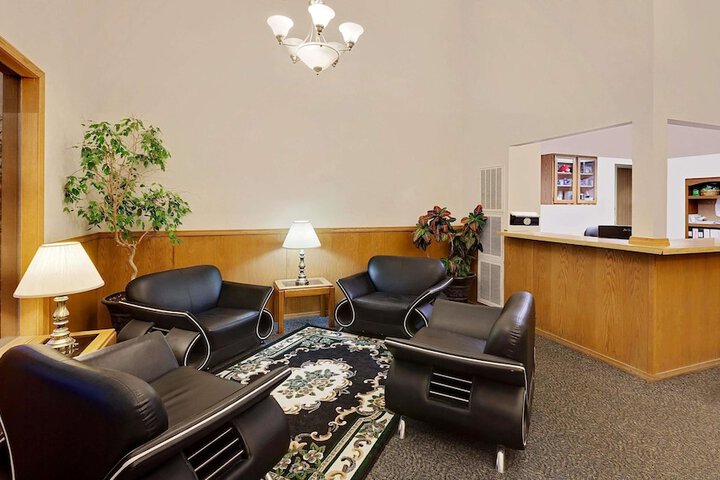 Super 8 By Wyndham Fayetteville - thumb 2