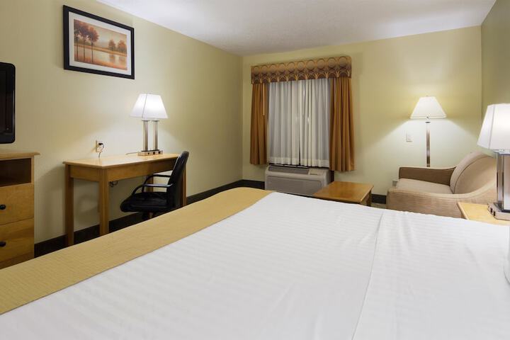 Best Western Crossroads Inn - thumb 7