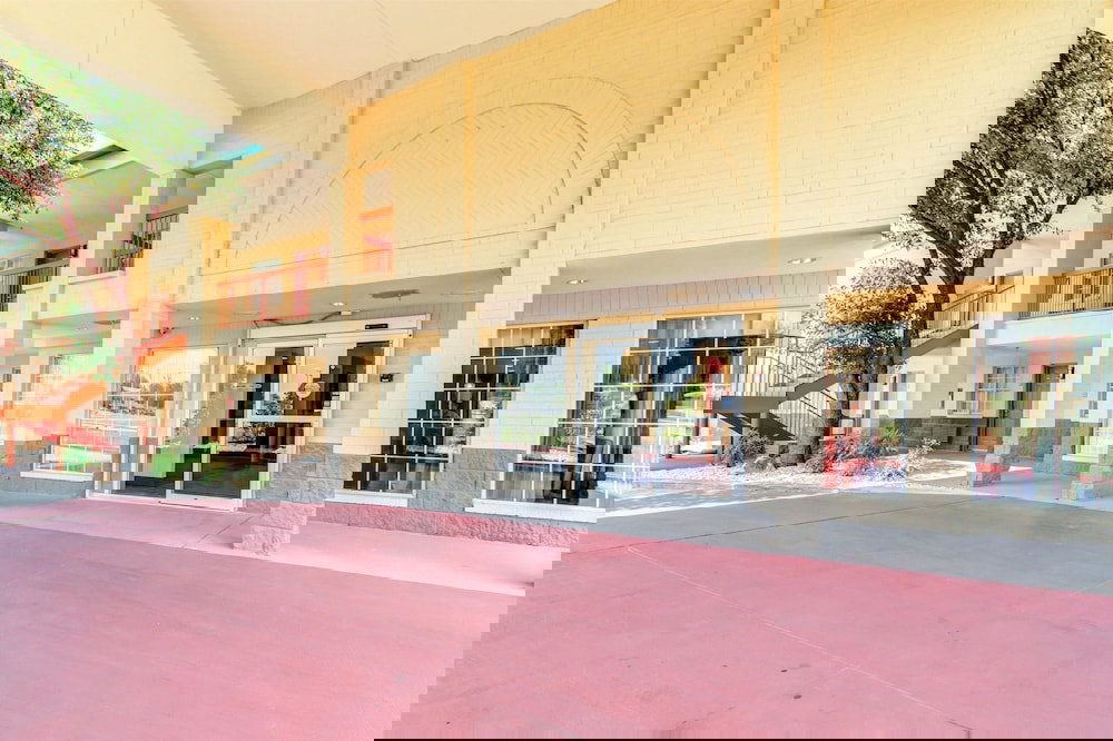 Motel 6 Arlington, TX - thumb 0