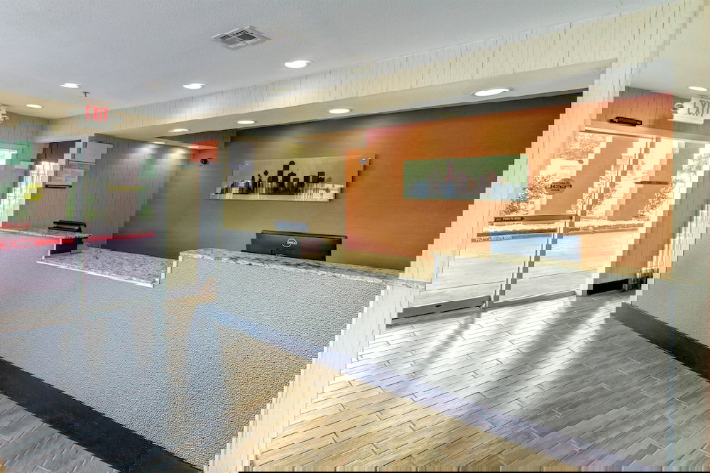 Motel 6 Arlington, TX - thumb 4