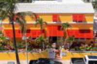 Villa Sinclair Beach Suites  Spa