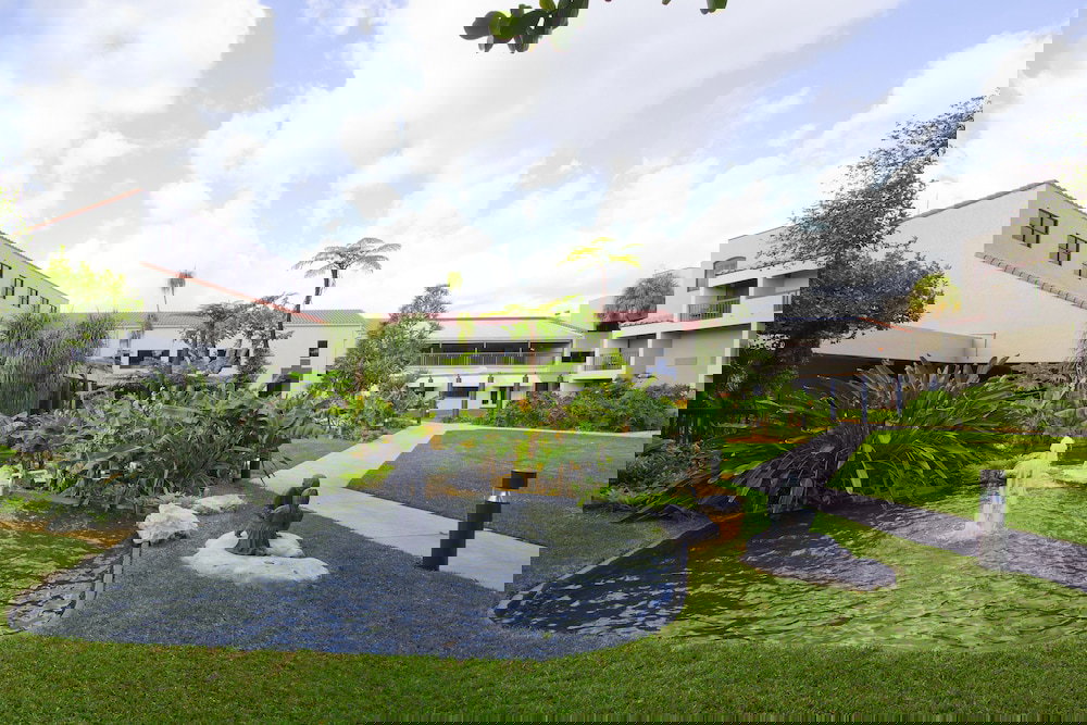 Shula's Hotel & Golf Club - thumb 0