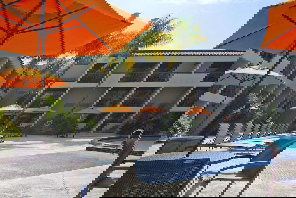 Shula's Hotel & Golf Club - thumb 5