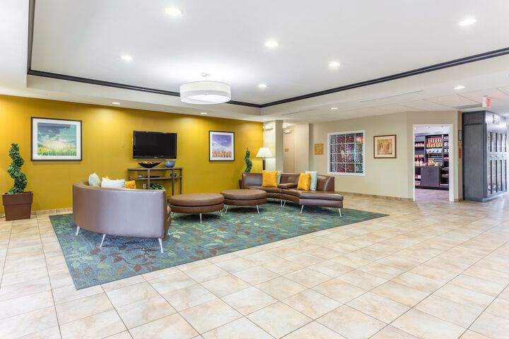 Candlewood Suites Aurora-Naperville, An IHG Hotel - thumb 3