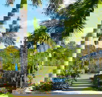 Barefoot Beach Resort - Accommodation Rooms