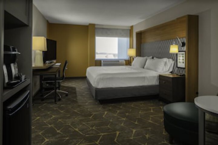 Holiday Inn Boston - Dedham Hotel & Conference Center, An IHG Hotel - thumb 0