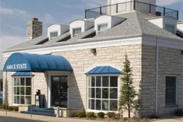 Alpine Inn Rockford - thumb 3