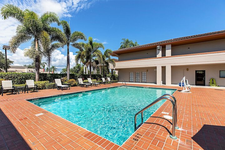 Econo Lodge Vero Beach - Downtown - thumb 7