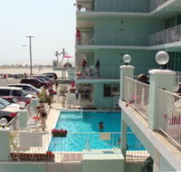 Four Winds Condo Motel - Accommodation Rooms