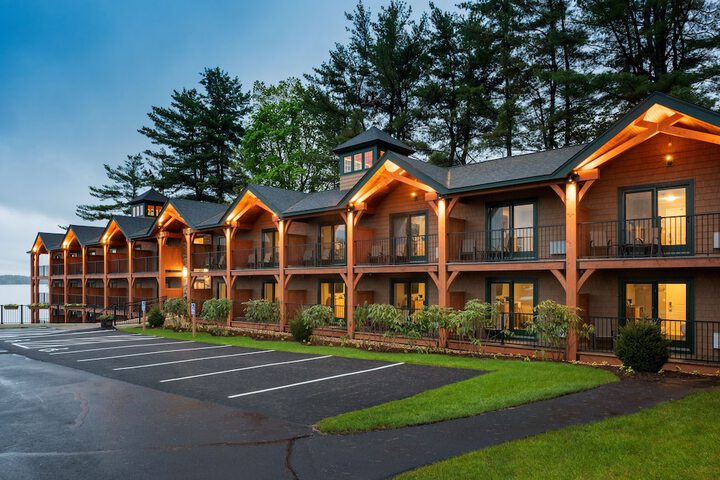 Center Harbor Inn - thumb 1