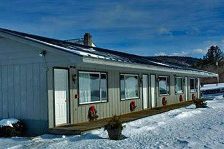 The Combes Family Inn - thumb 3