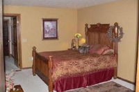 Whispering Oaks Bed  Breakfast