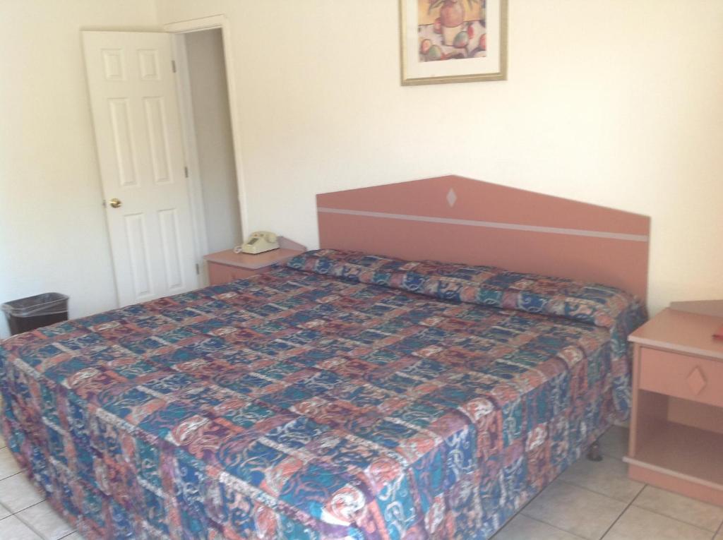 Redwood Motel - thumb 6