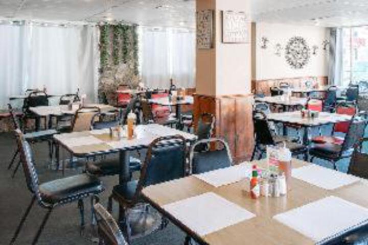 Travelodge By Wyndham Las Vegas NM - thumb 2