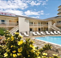 A Wave Inn - Accommodation Rooms