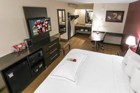 Red Roof Inn PLUS Philadelphia Airport