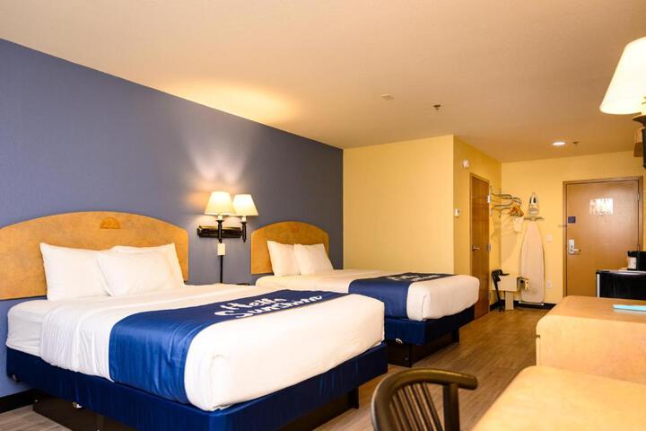 Days Inn & Suites By Wyndham Niagara Falls/Buffalo - thumb 4
