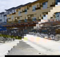 Holiday Inn Express Hotel  Suites Belgrade an IHG Hotel - Accommodation Rooms