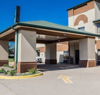 Quality Inn  Suites Altoona - Des Moines - Accommodation Rooms