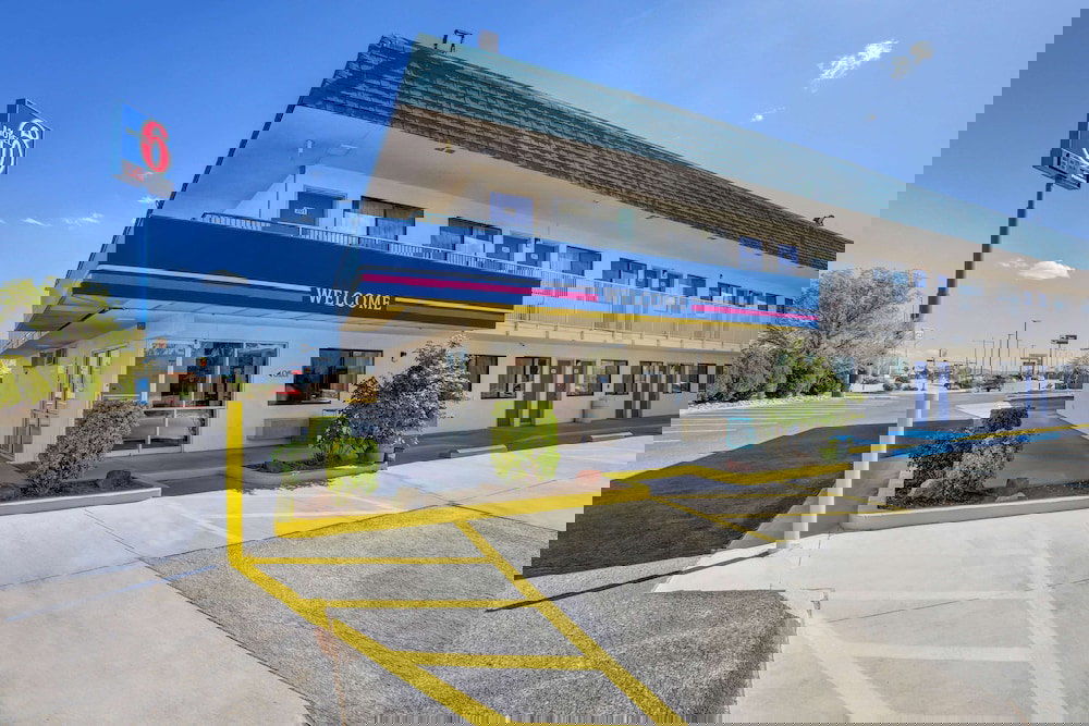 Motel 6 Grants, NM - thumb 2