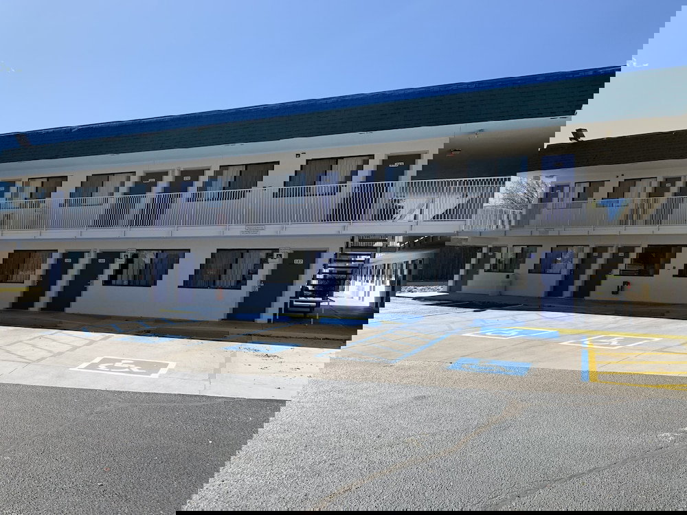 Motel 6 Grants, NM - thumb 3