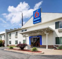Motel 6 Altoona IA - Des Moines East - Accommodation Rooms