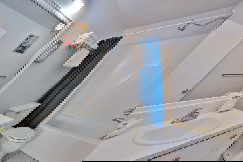 Coastal Waters Inn - thumb 2