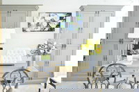 5th East Hall Bed  Breakfast