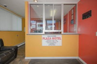 Plaza Inn