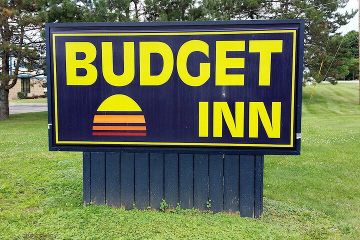 Budget Inn Fairport - thumb 4