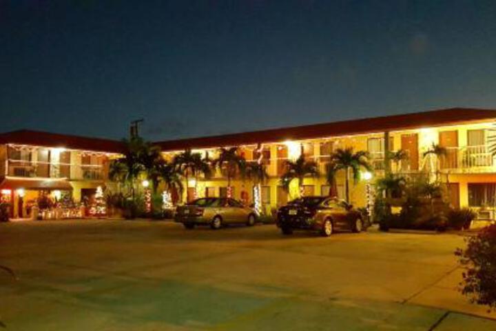 Lago Motor Inn - thumb 0