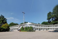 Hamilton Village Inn