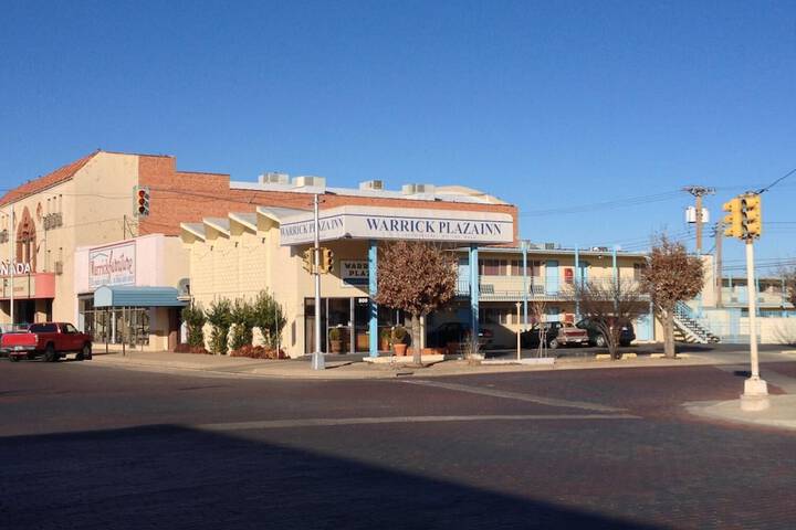 Warrick Plaza Inn - thumb 2