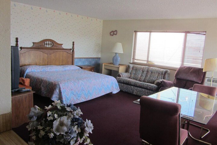 Warrick Plaza Inn - thumb 5